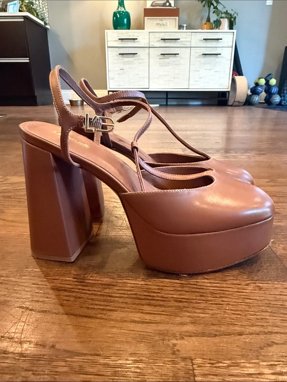 Larroude Tan/Brown Platform T-Strap Block Heels